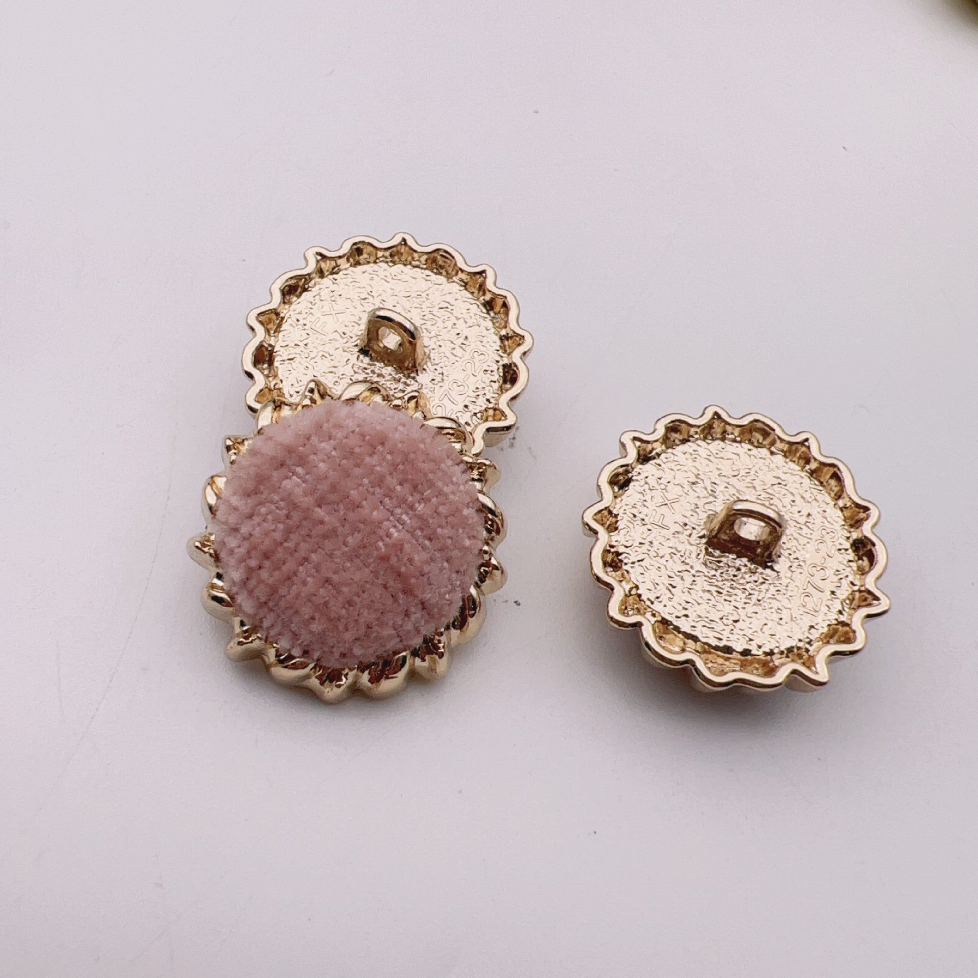 25mm Fløyelsstoff Runde Gear Metallknapper 50 Pakke