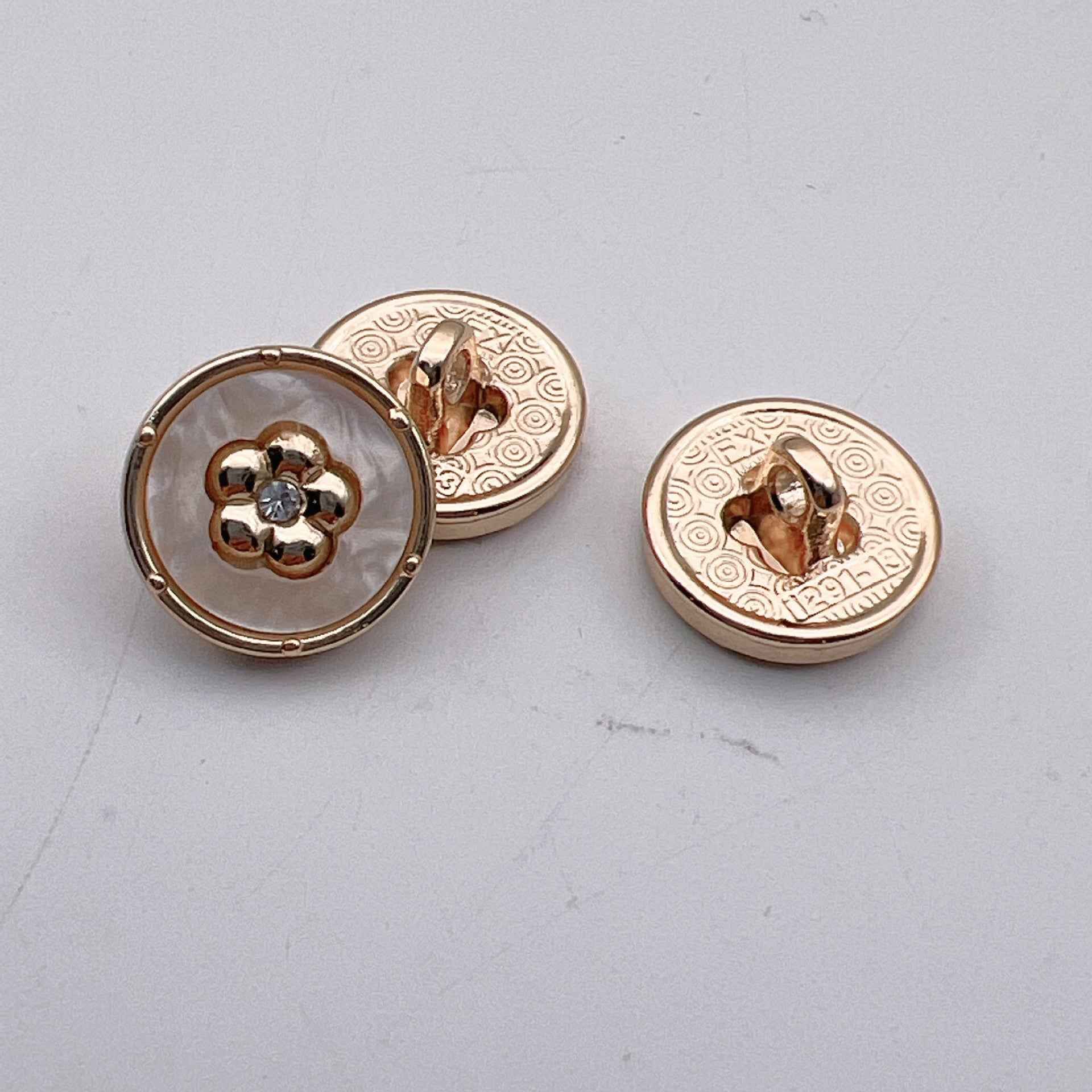 12.5mm Round Diamond Metal Buttons for Women's Shirts 50pcs - Lots of Buttons