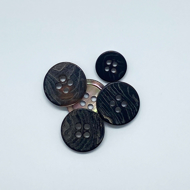 18mm Naturlige Runde Fire-Huls Kaffeskal Knapper