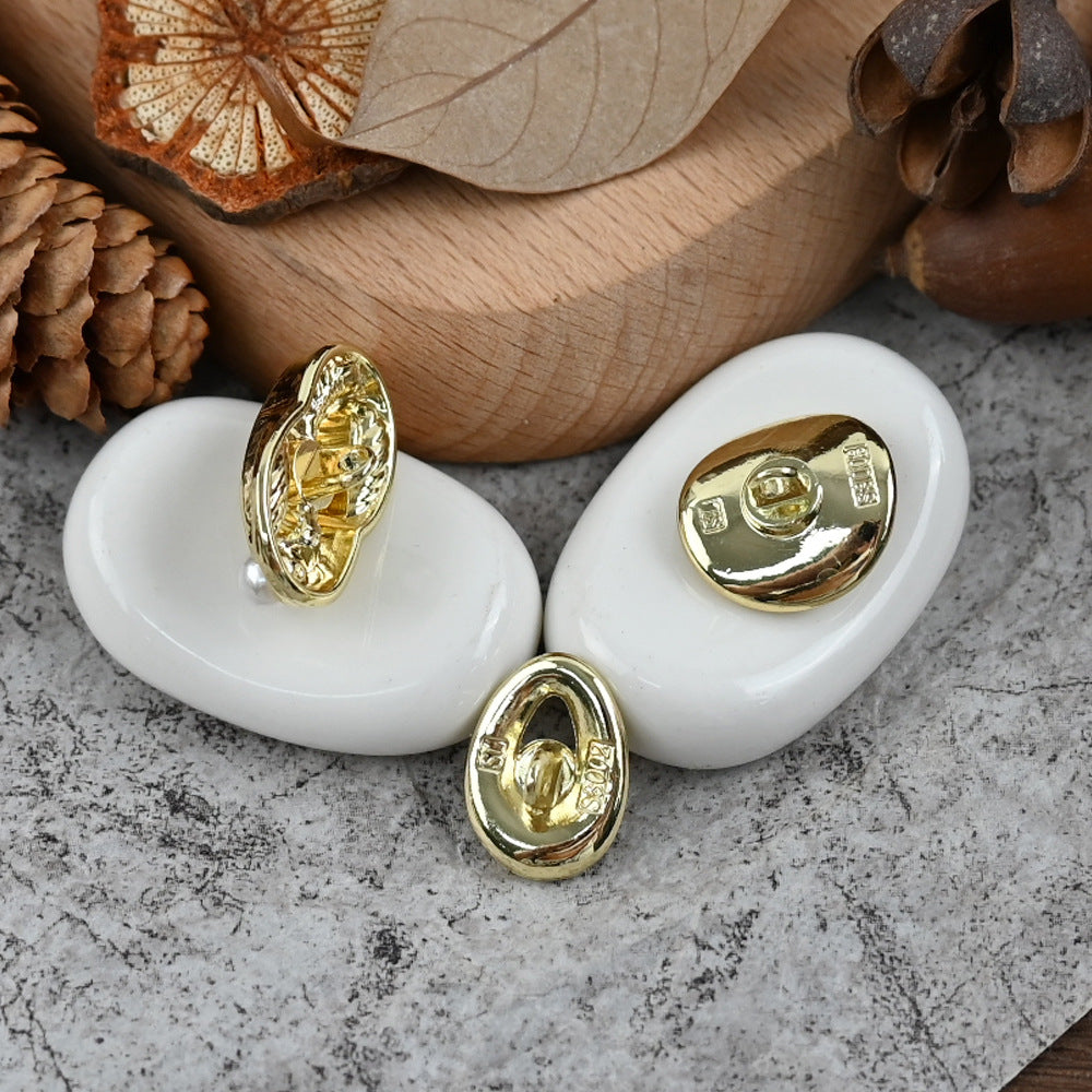 18/23mm Perleťové kovové knoflíky s očky pro zdobení svetrové bundy 10 ks