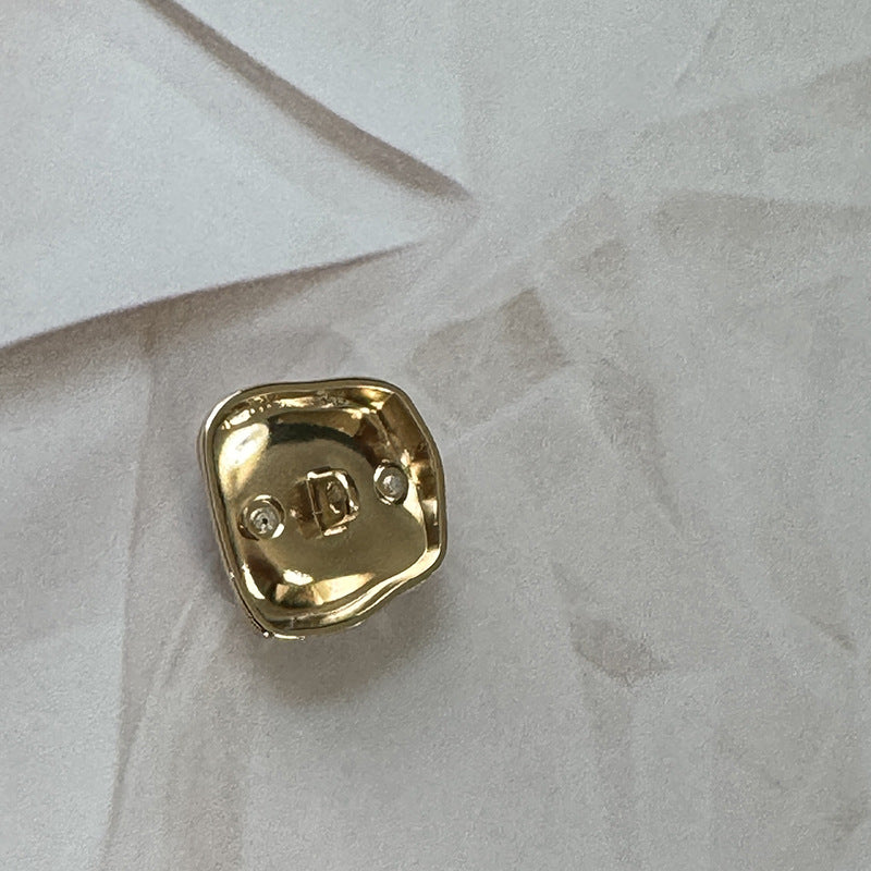 18-25mm Kwadratowe Teksturowane Metalowe Guziki Złote Białe Czarny Pistolet 10 szt.