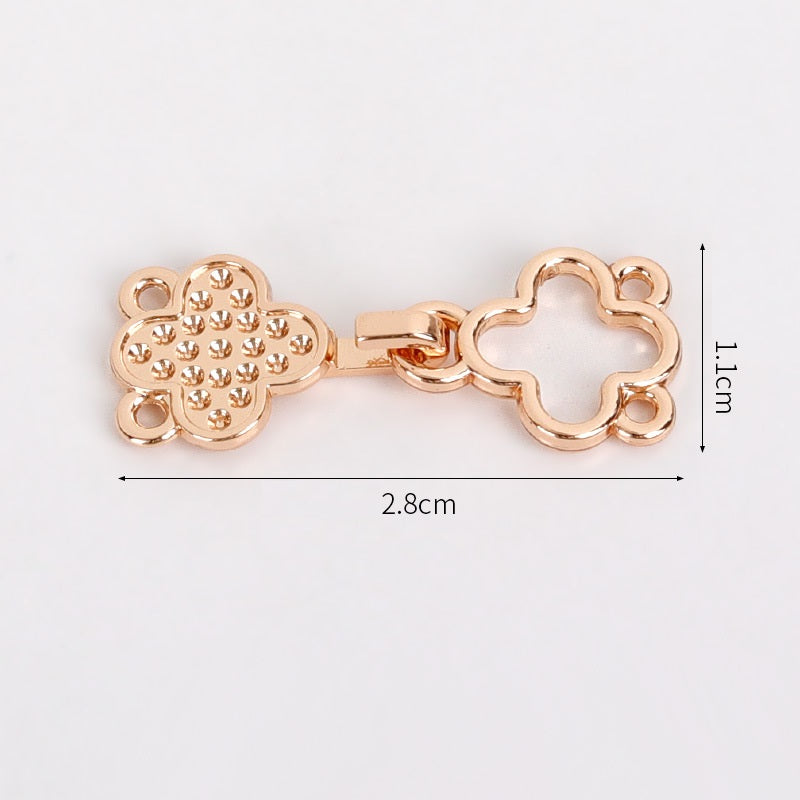 2.8cm Stříbrné Růžově Zlaté Čtyřlístkové Kovové Párové Háčkové Knoflíky 30KS