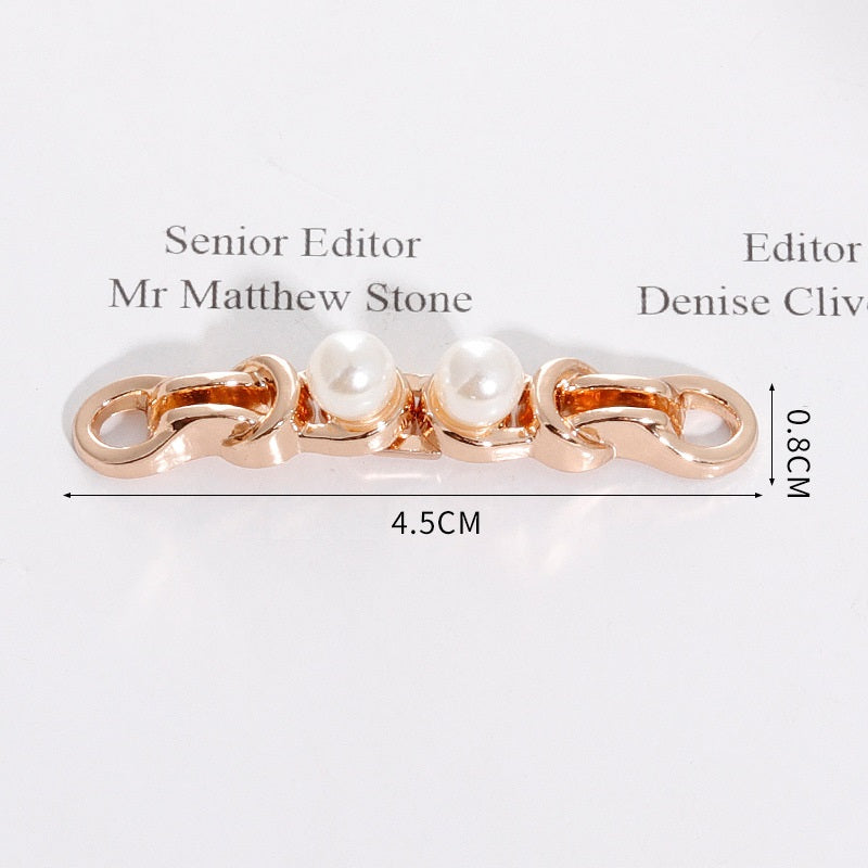 4.5cm kinesiske metal frøknapper med perle lys guld og sølv hvid 20 stk