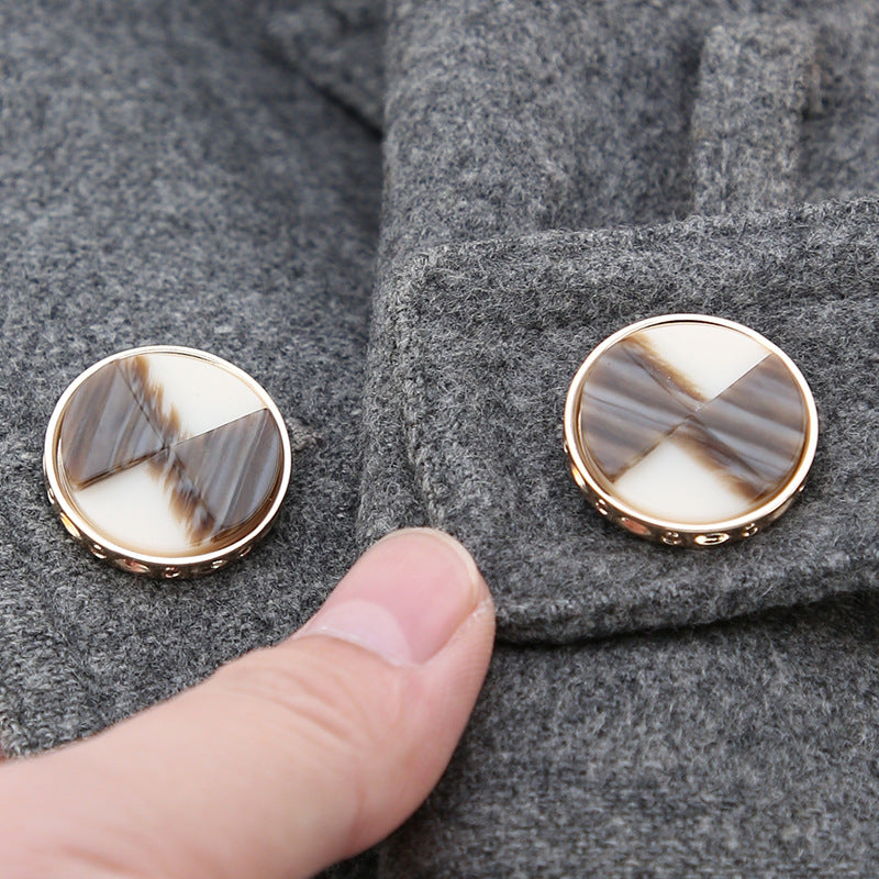 Čierne hnedé gombíky z živice a kovu v tvare ventilátora, dvojfarebné, balenie 20 kusov