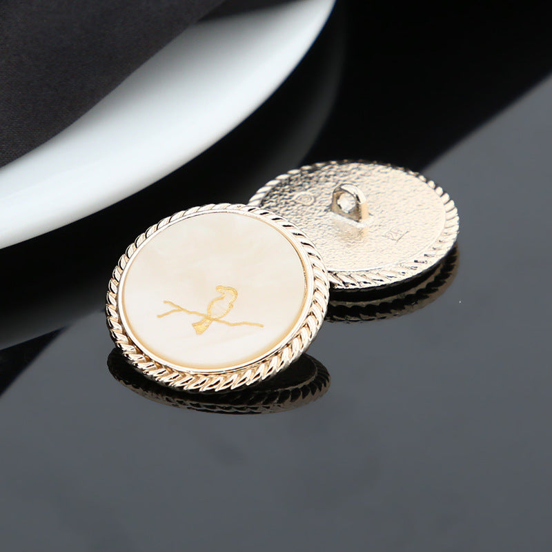 Čierne Hnedé Béžové Tlačidlá s Motívom Vtáka, Okrúhly Tŕň, Zlatá/Strieborná Kovová Základňa, 15 Kusov Balík