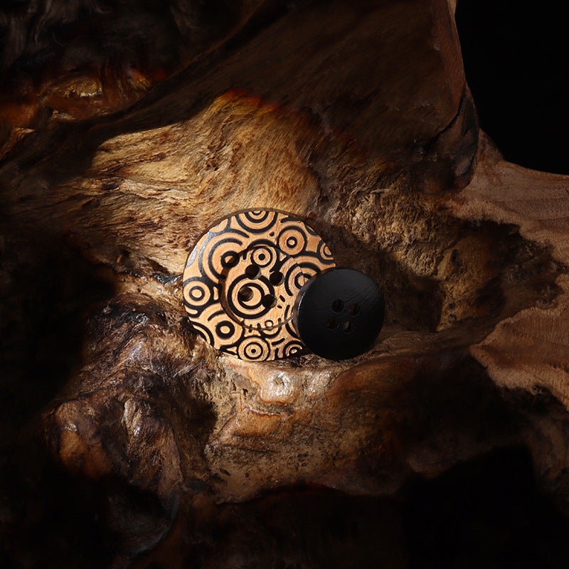 11.5/25mm Round 4 Hole Painted Laser Carved Tiger Stripe Poplar Wood Buttons