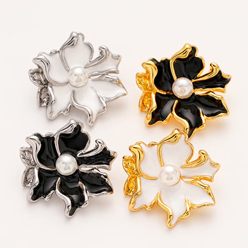 Six-Petal Flower Pearl Decorated Metal Button with Shank 5pcs - Lots of Buttons