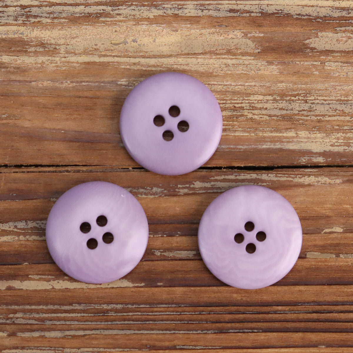 15mm/18mm/20mm fialové gombíky z koróza, balenie 18 kusov