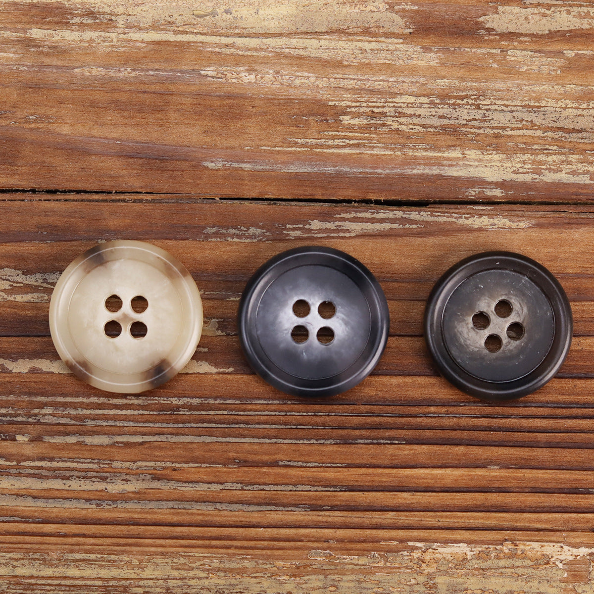 15-25mm manšestrové pracovní oblečení knoflíky z močoviny 30 kusů (5 velikostí)