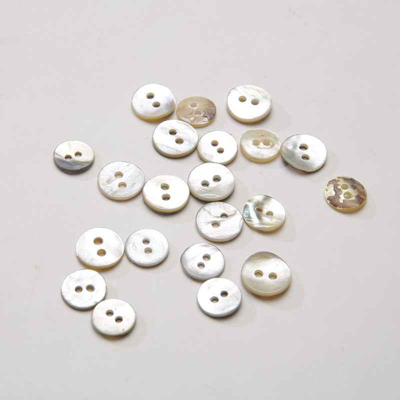 2-Hole Round Mother-of-Pearl Shell Buttons for Blouses, Sweaters 100 Pack