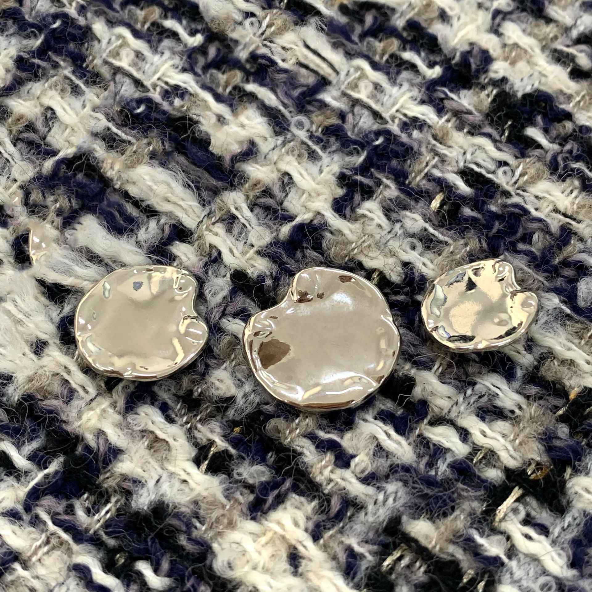 18mm/21mm/23mm Slim Irregular Metal Hand-Sewn Buttons 48 Pack(3 Colors)