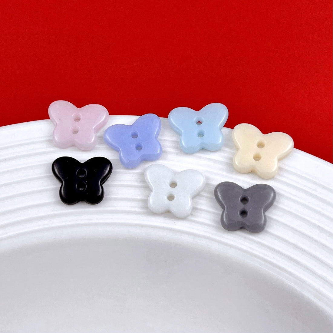 Nasturi ceramici Butterfly perfecti pentru cămăși și tricotaje pentru copii 20buc