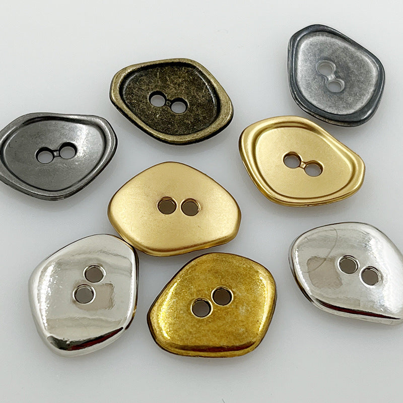 12/15/17/22mm Nepravilni metalni gumbi s dva rupe 100 komada