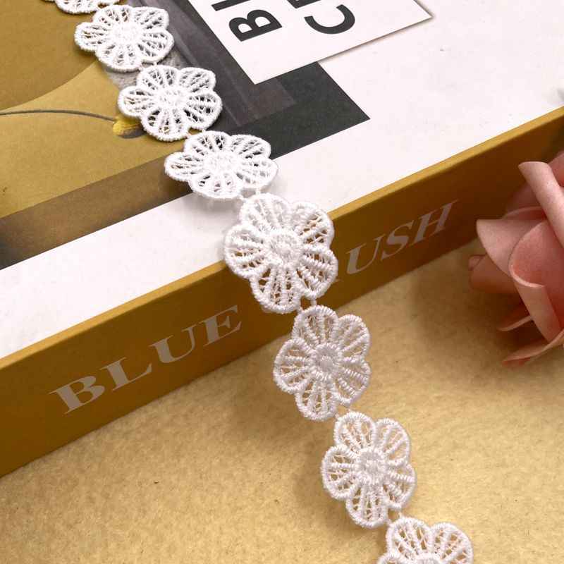 2.5/3.7cm Black White Milk Fiber Floral Embroidered Lace Trim 15 Yards