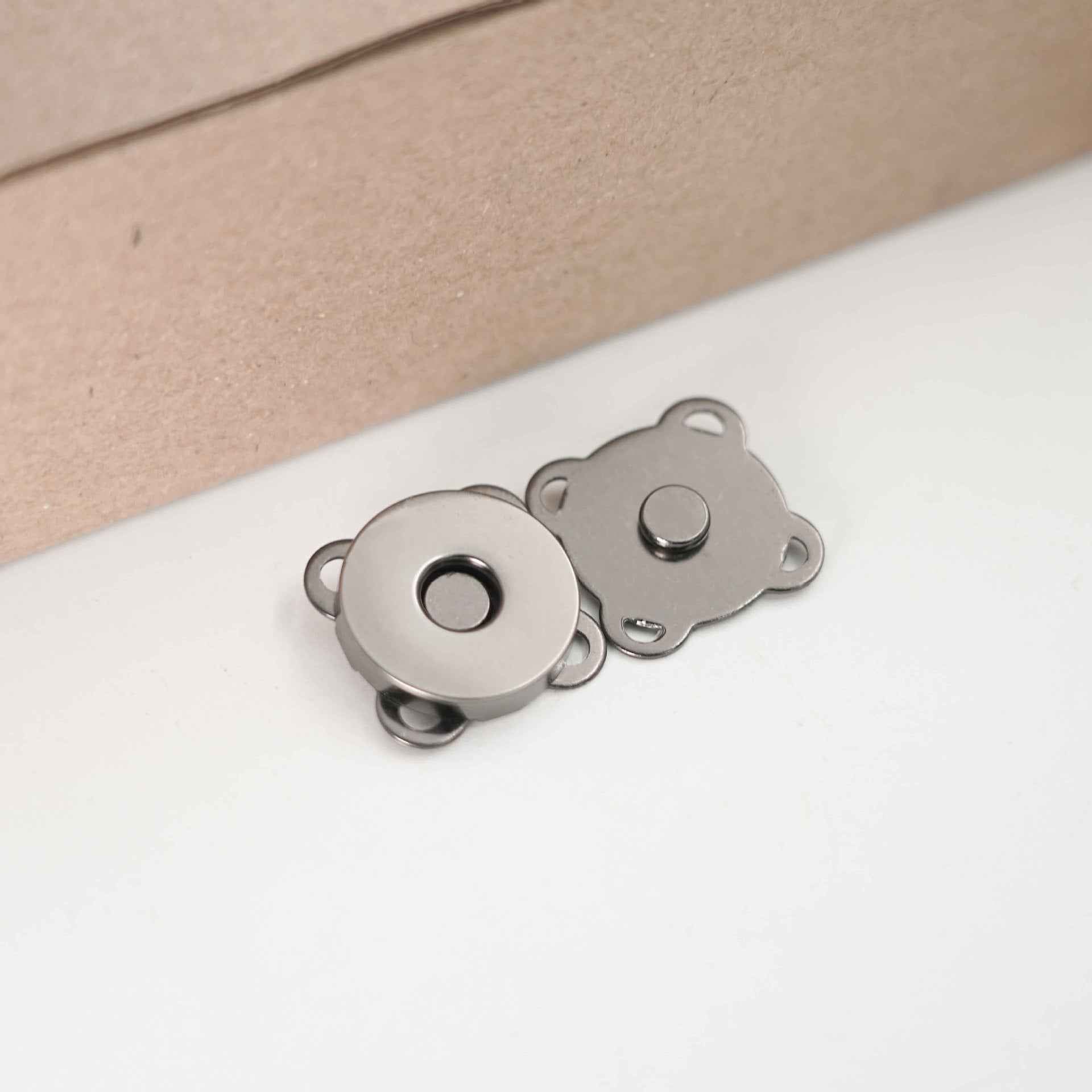 14/18mm Metal Magnetic Snap Buttons for Handmade Bags Clothing 20pcs
