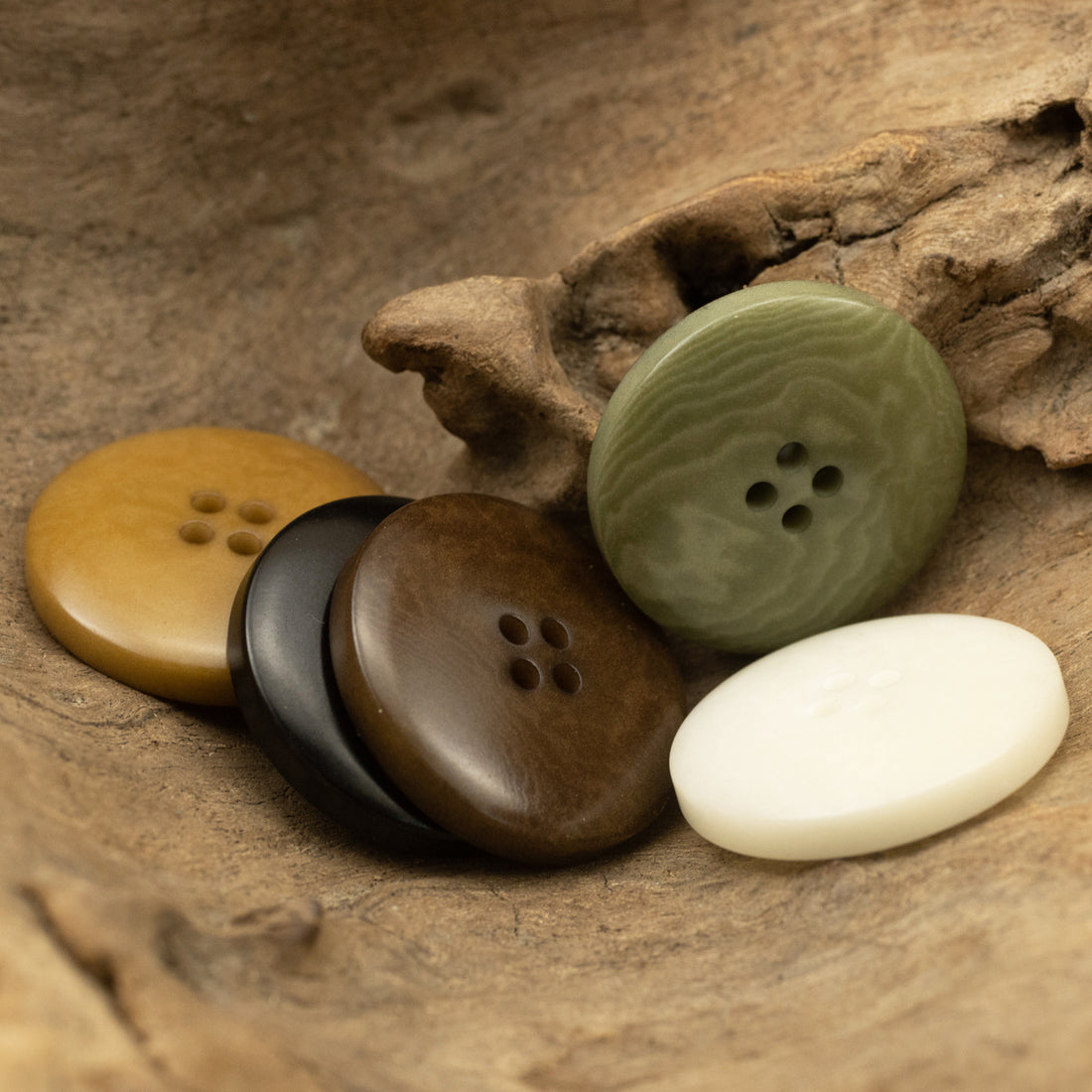 Vintage Wide-Edged Fruit Buttons for Army Green Casual Jackets 10pcs - Lots of Buttons