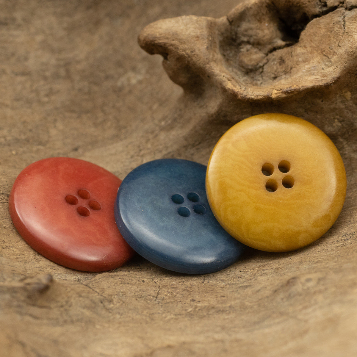 French Vintage Red Yellow Blue Fruit Buttons for Cashmere Cardigans 5pcs - Lots of Buttons
