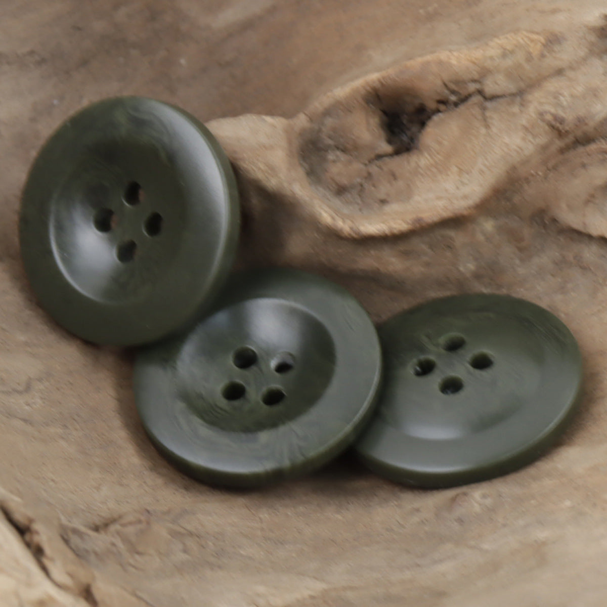 Wide-Edged Vintage Dark Green Resin Buttons,20pcs - Lots of Buttons