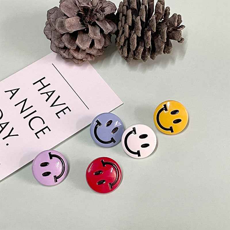 18mm Cartoon Smiley Face Buttons with Shanks for Children's Tops 200 Pack - Lots of Buttons