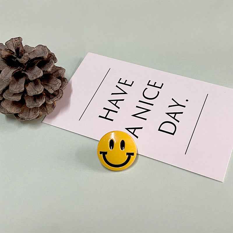 18mm Cartoon Smiley Face Buttons with Shanks for Children's Tops 200 Pack - Lots of Buttons