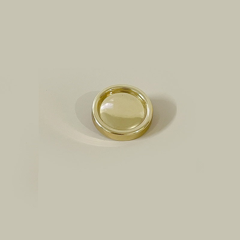 15-25mm Kulta- ja lyijymetalliset kuperat pyöreät metallinapit shankilla 50 kpl