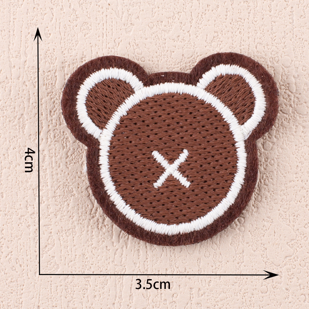 Set de 30 de patch-uri din material cu alfabet și cifre brodate integral