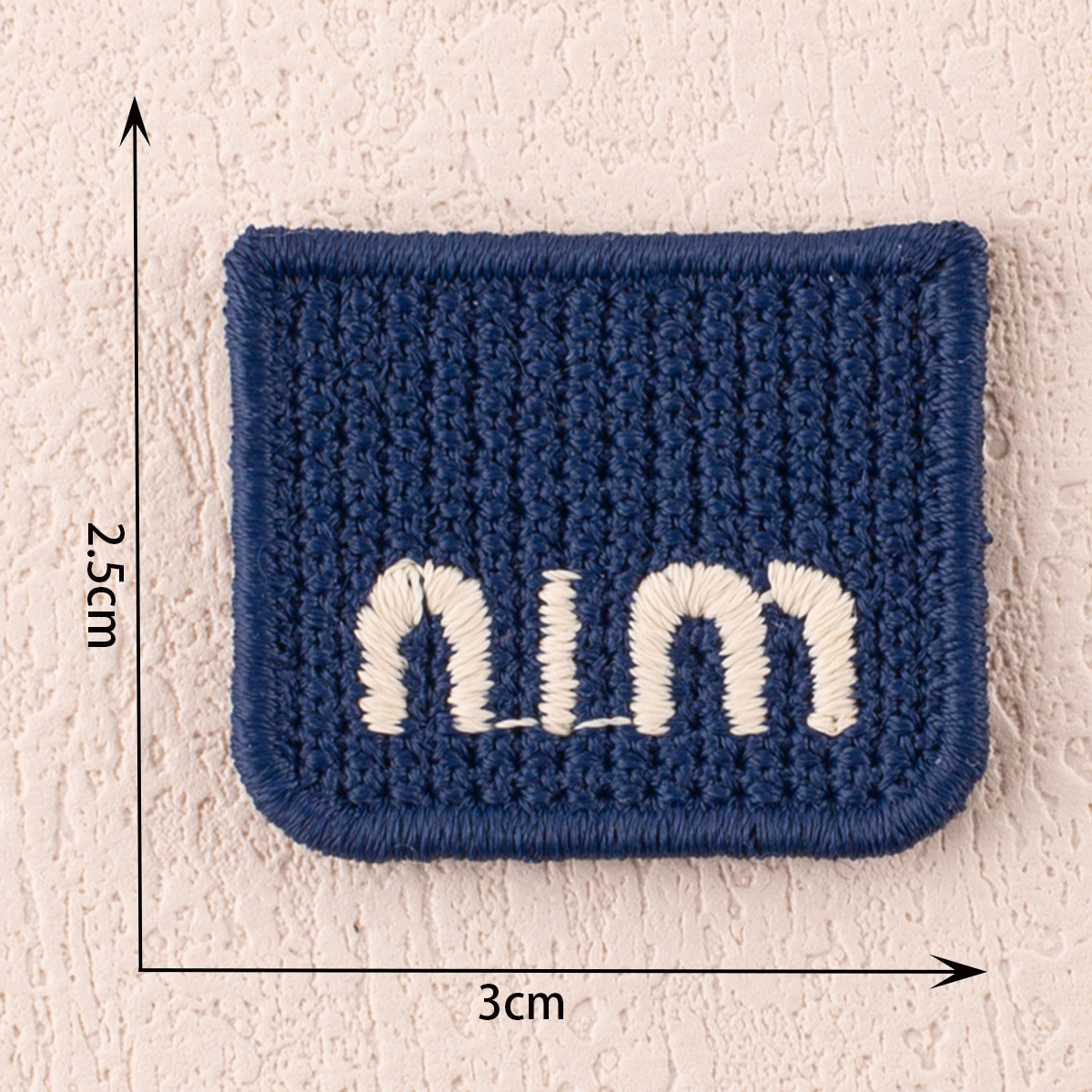Set de 30 de patch-uri din material cu alfabet și cifre brodate integral