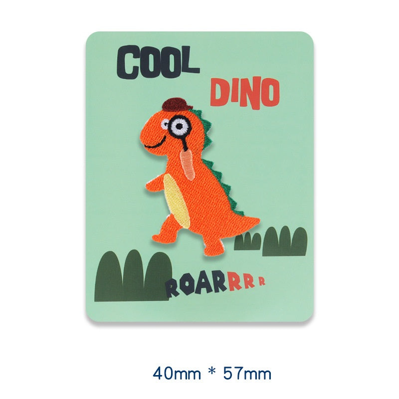 Roaring Fun: Samolepiace vyšívané nášivky s dinosaurom 4 ks