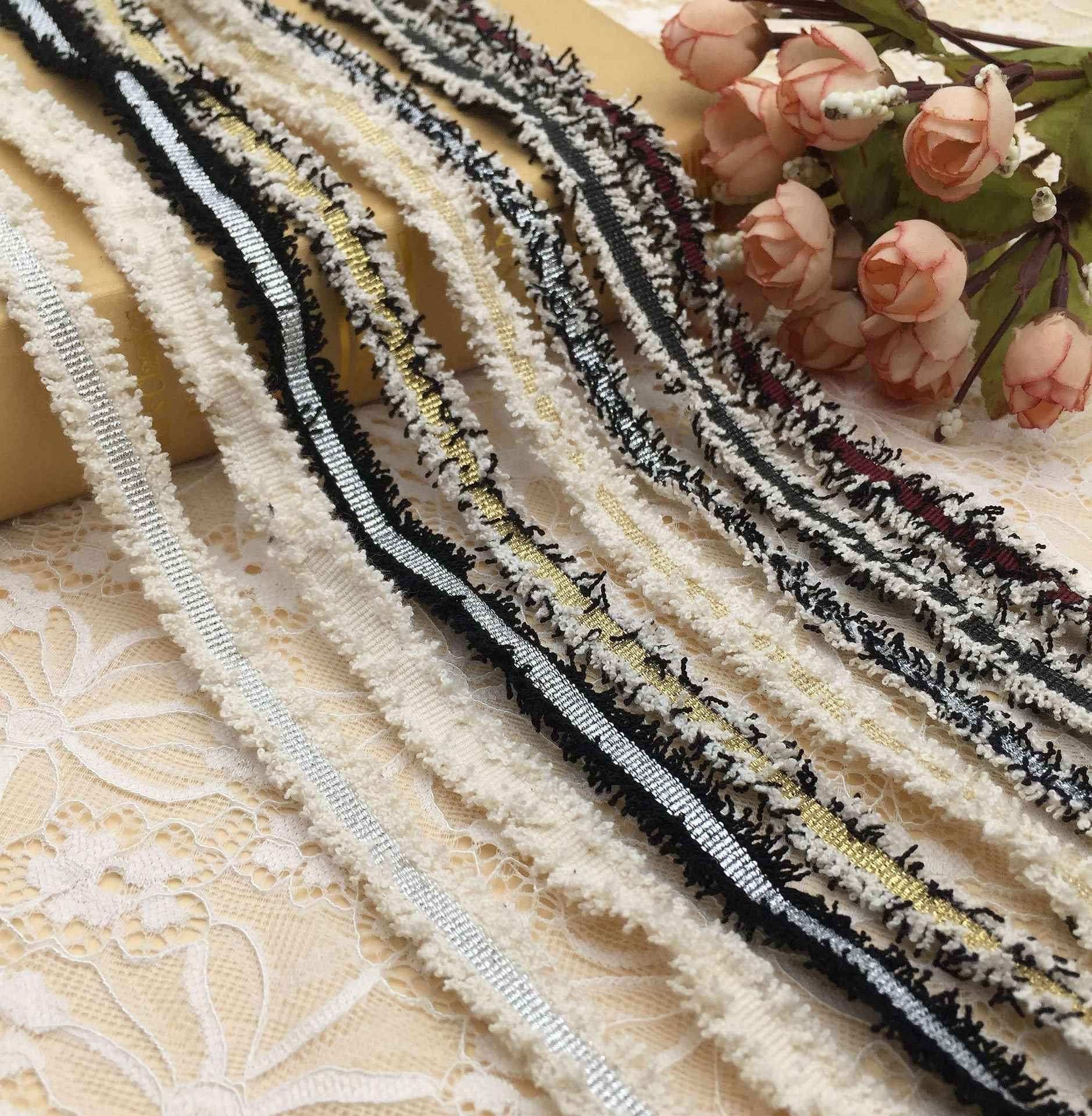 1.5cm Polyester Metallic Fringe Trim with Gold Silver Threads 20 Yards