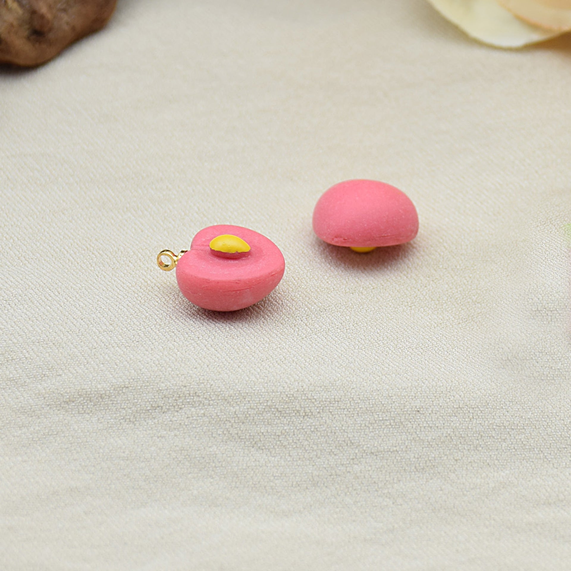 10pcs 3D Resin Peach Charms for Jewelry Making Necklace Earring