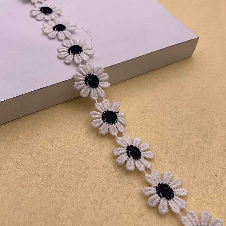 2.5CM Daisy Petal Polyester Lace Trim 15 Yards Floral DIY Craft Ribbon