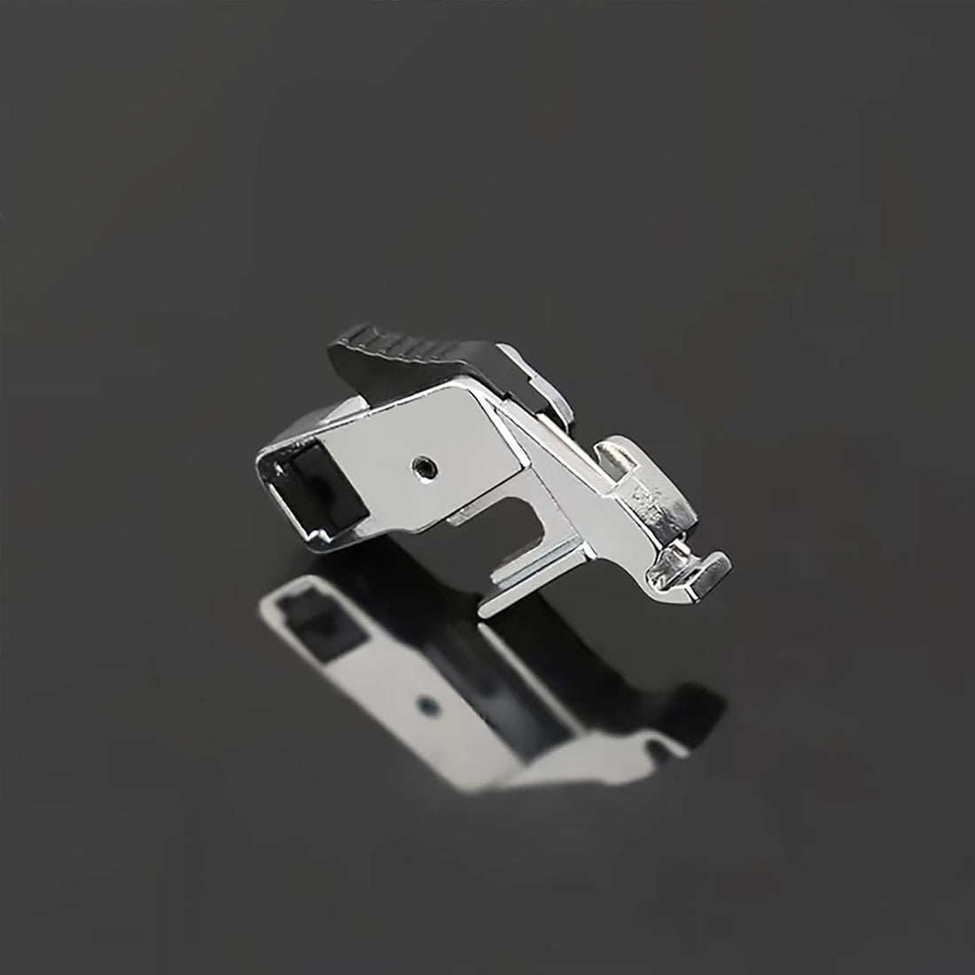 2pcs Snap On Low Shank Adapter Presser Foot Holder