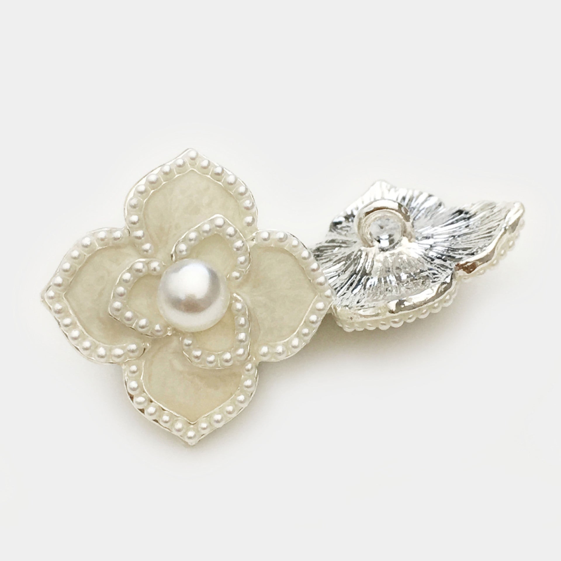21mm 4/5-Petal Flower Pearl Metal Buttons with Shank 6pcs