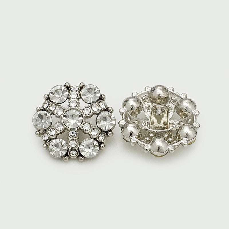 17,5/22,5mm Hohle Blumen Metallknöpfe mit vollem Diamant 12 Stück