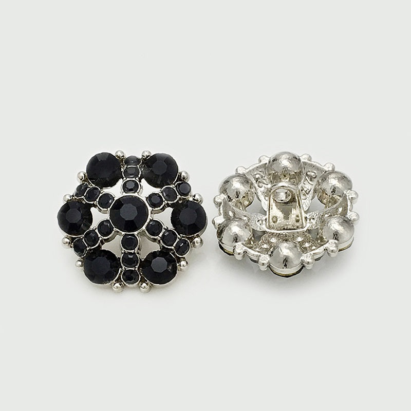 17,5/22,5mm Hohle Blumen Metallknöpfe mit vollem Diamant 12 Stück
