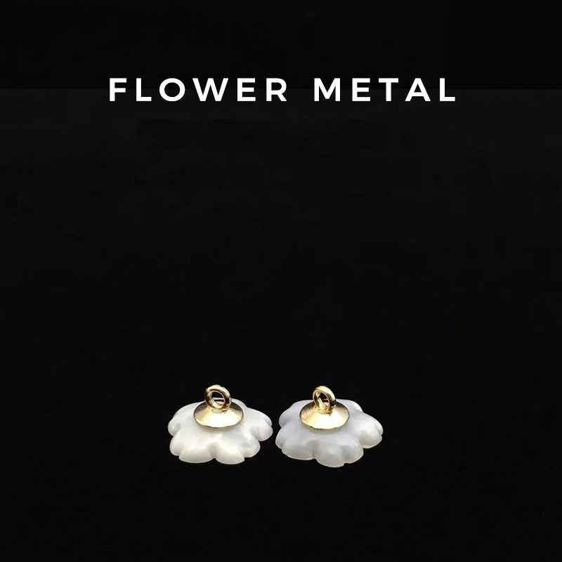 10/12mm Flower-Shaped Decorative Resin Buttons for Ladies' Shirts Dresses 12pcs - Lots of Buttons