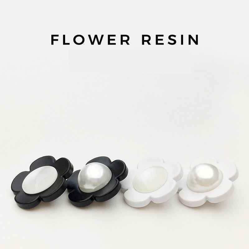 17.5/22.5mm Black White Floral Cat's-Eye Pearl Resin Buttons 20pcs - Lots of Buttons