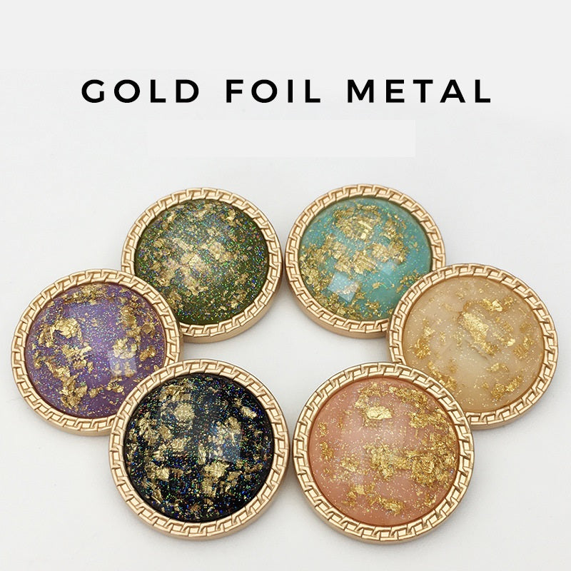 Botón de metal de resina con cara de rombo de 25 mm de oro en relieve con agua 10PCS