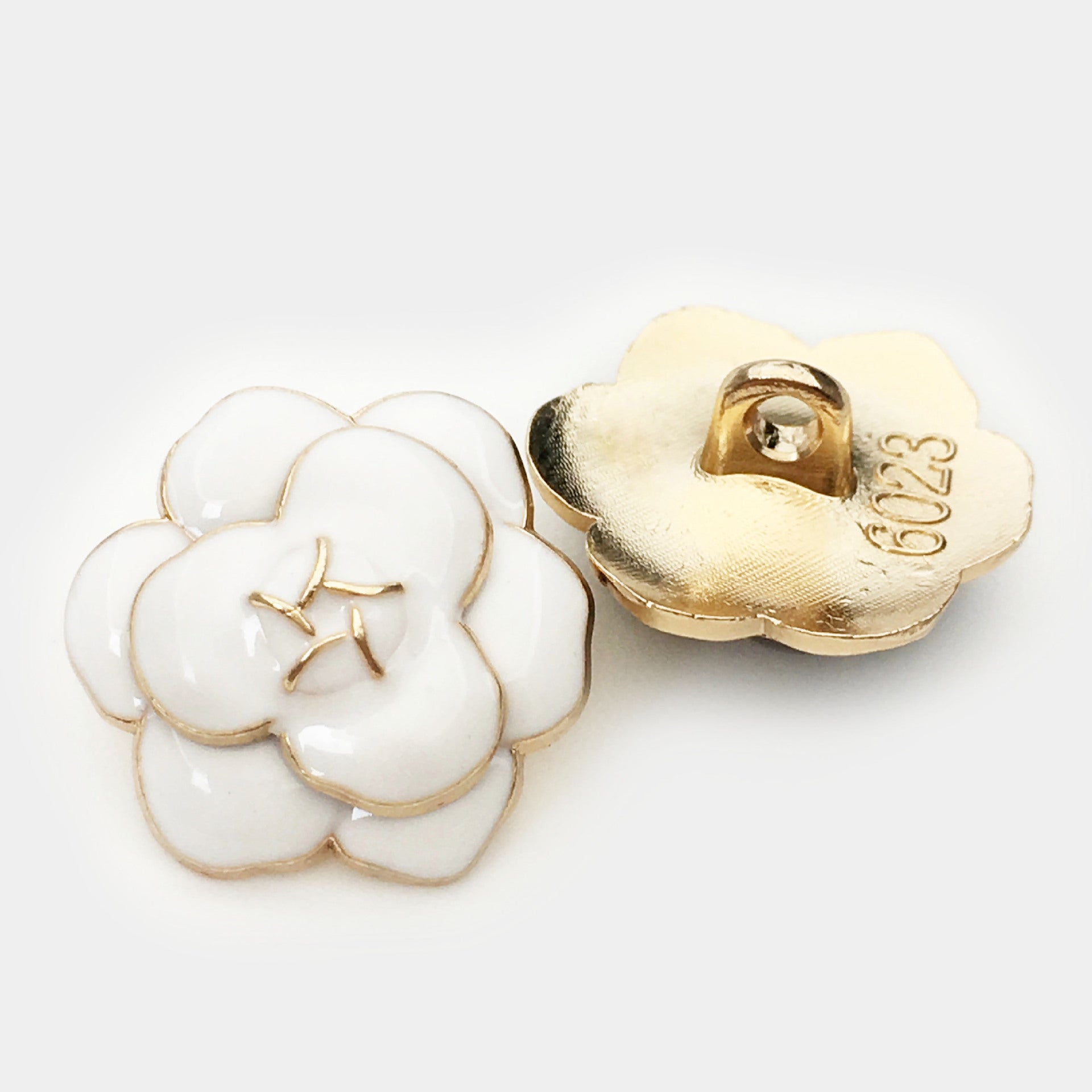 Boutons en métal floraux roses blancs et noirs de 17,5/22,5 mm pour tricot, 10 pièces