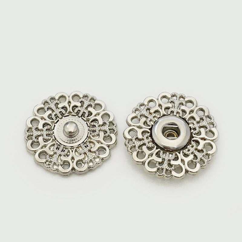 15-30mm Gouden & Zilveren Holle Bloem Metalen Drukknopen