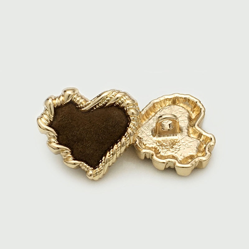 20/28/34mm Metal Heart Shaped Buttons with Colorful Velvet Surfaces 12pcs
