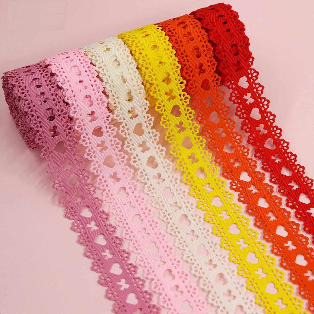 30MM Sydän Leikattu Grosgrain Käsityö Naru 12 Pakkausta 60 Yards