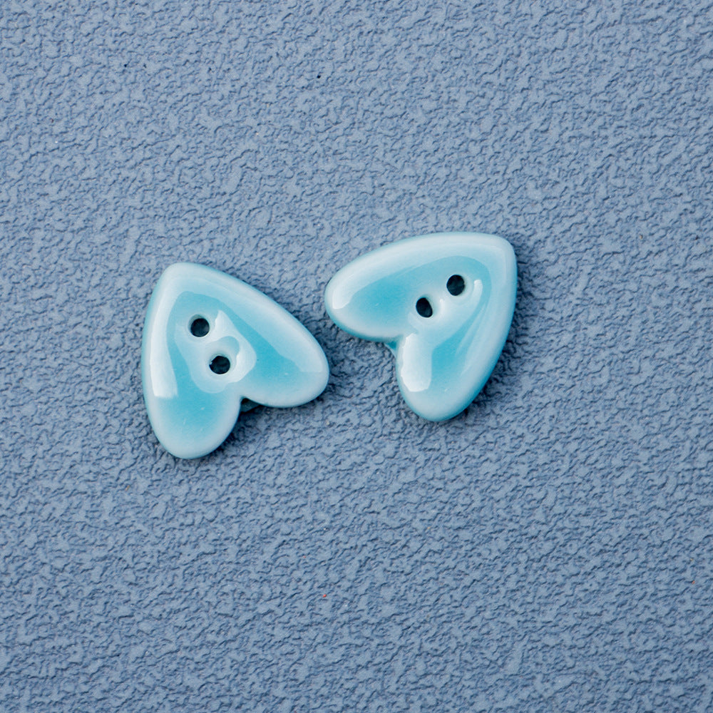 Bottoni in ceramica a forma di cuore 20mm con 2 fori per gioielli fai-da-te 10 pezzi
