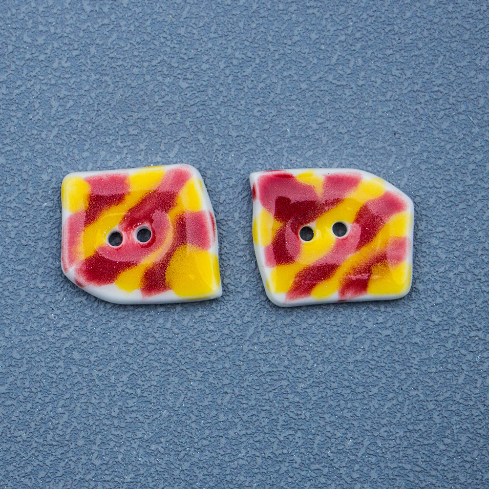 Bottoni in ceramica a forma di trapezio con 2 fori, dipinti a mano, con fiori e fiamme, 4 pezzi