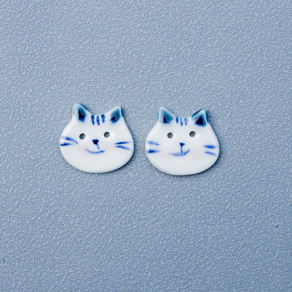 22mm Red/Blue Eared Hand-painted Blue and White Chubby-Faced Cat Ceramic Buttons 10pcs