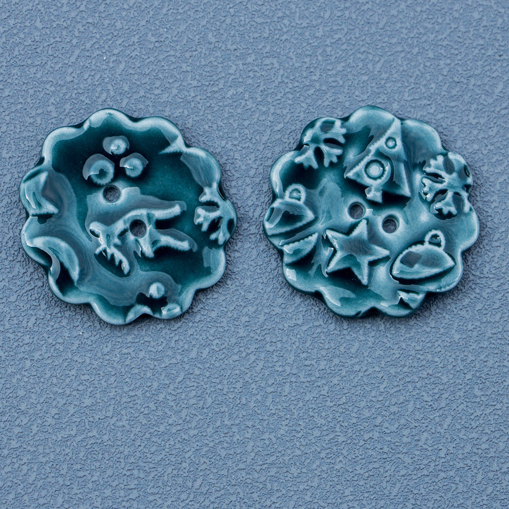 32mm Round 2-Hole Handmade DIY Ceramic Buttons with Snowflake Elk Pattern 6PCS