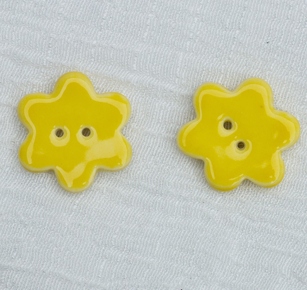 18mm Yellow Green Blue Small Flower Ceramic Buttons for DIY Brooch Accessories 10pcs