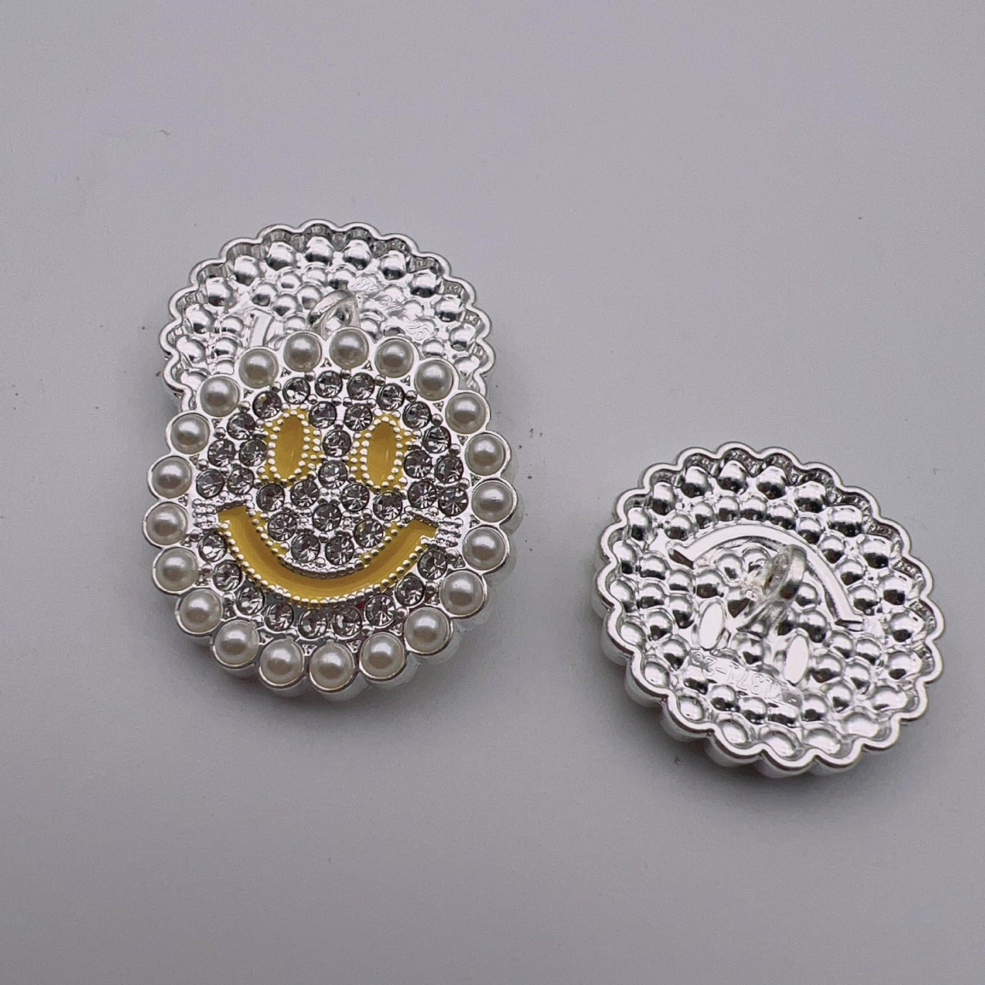 Botones de metal con shank de sonrisa bordeados de perlas de 25 mm 50 piezas