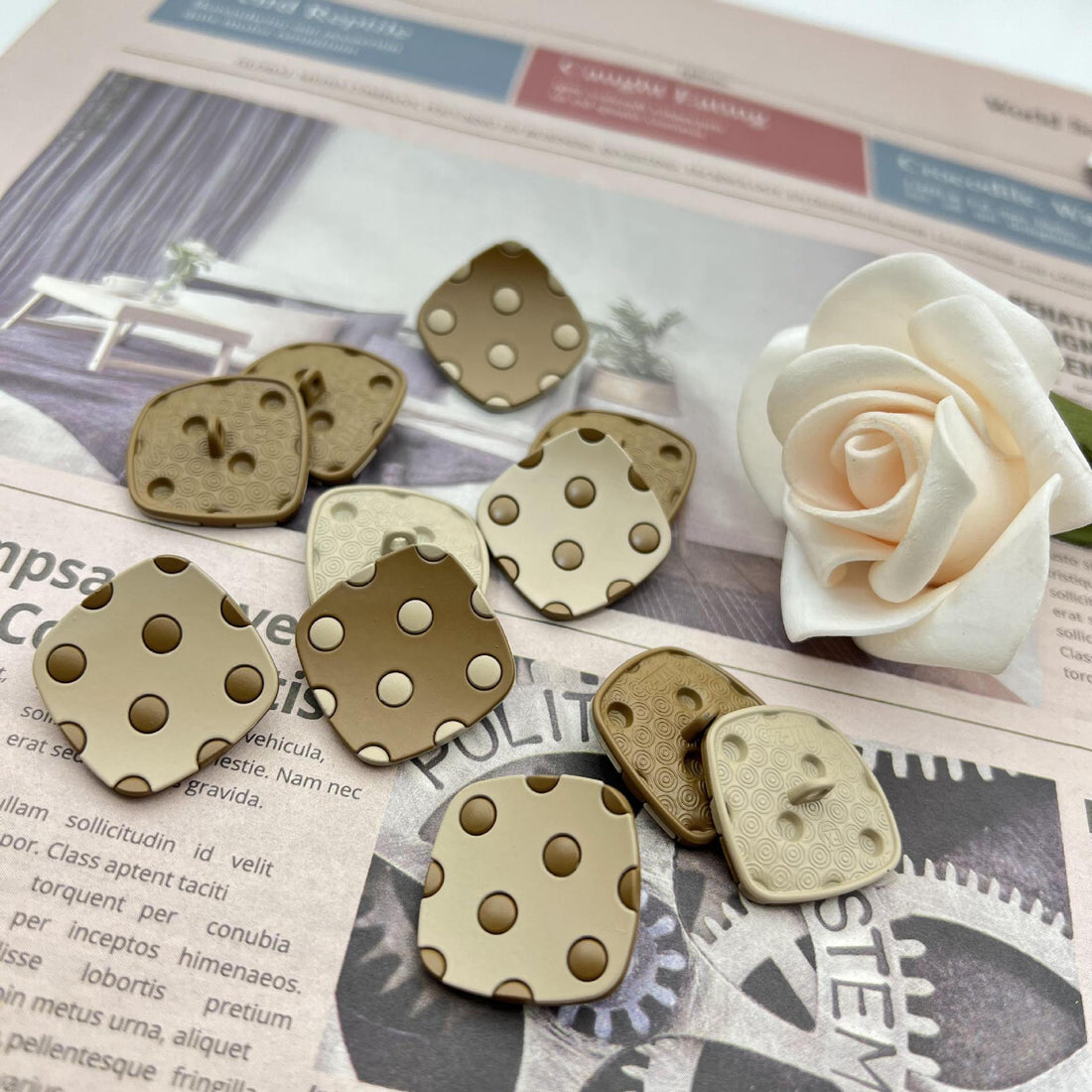 Botões de Metal Curvados com Shank Coloridos de 25mm DIY 12pcs