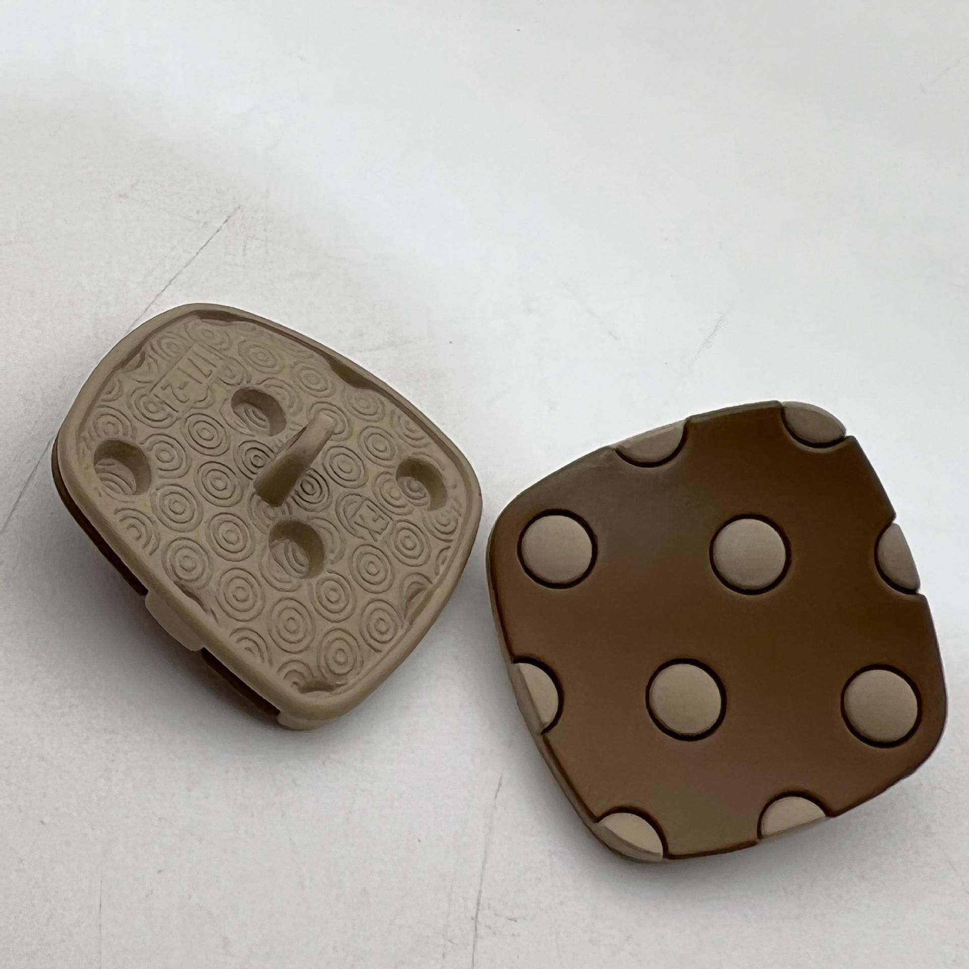 25mm DIY Színes Foltok Négyzetes Ívelt Fém Gombok 12db